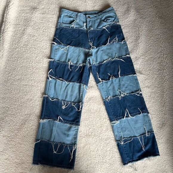 SHEIN Distressed Patchwork Jeans - Picture 2 of 7